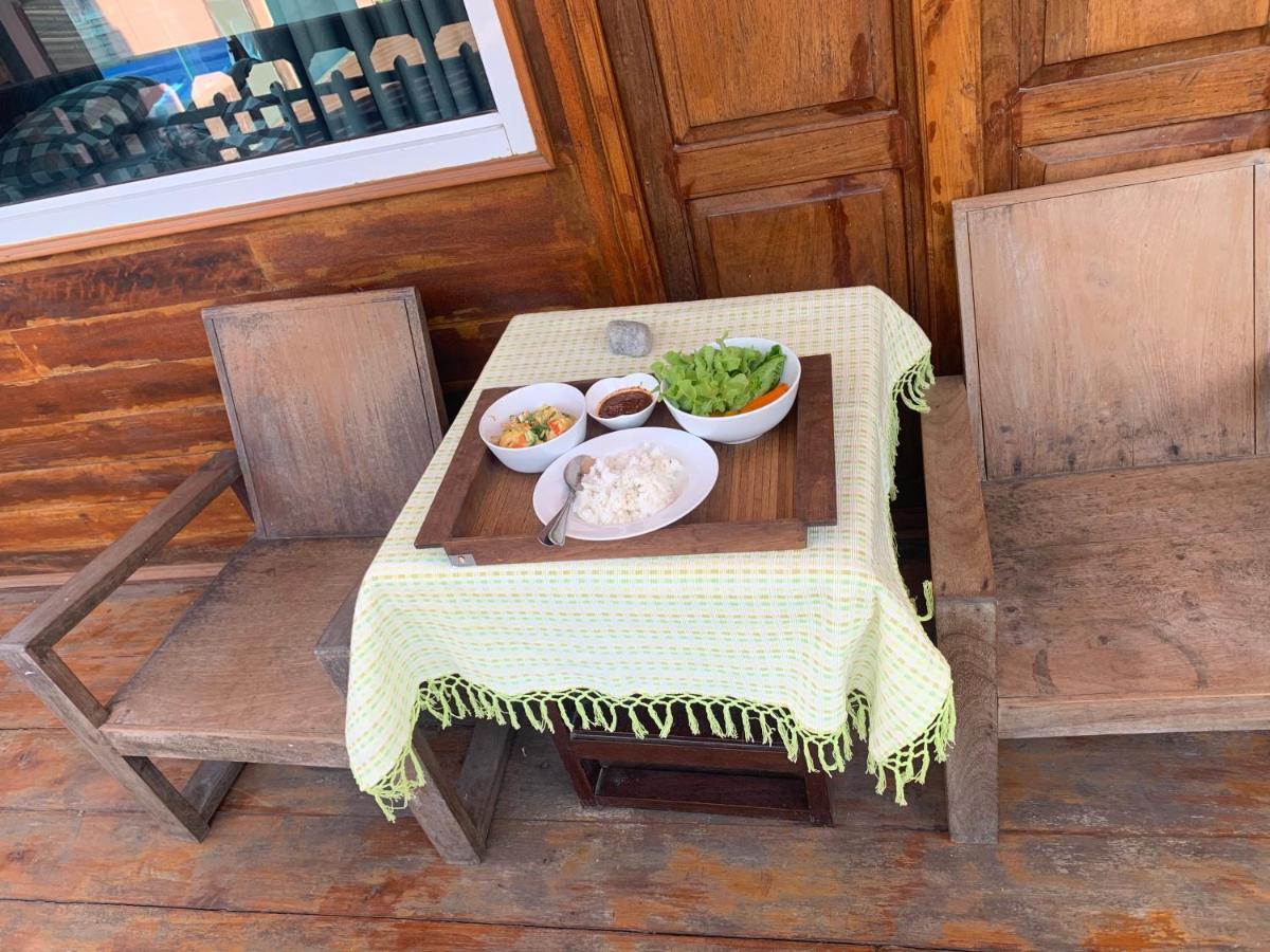 Une Jai Place เรือนอุ่นใจ Phimai Luaran gambar